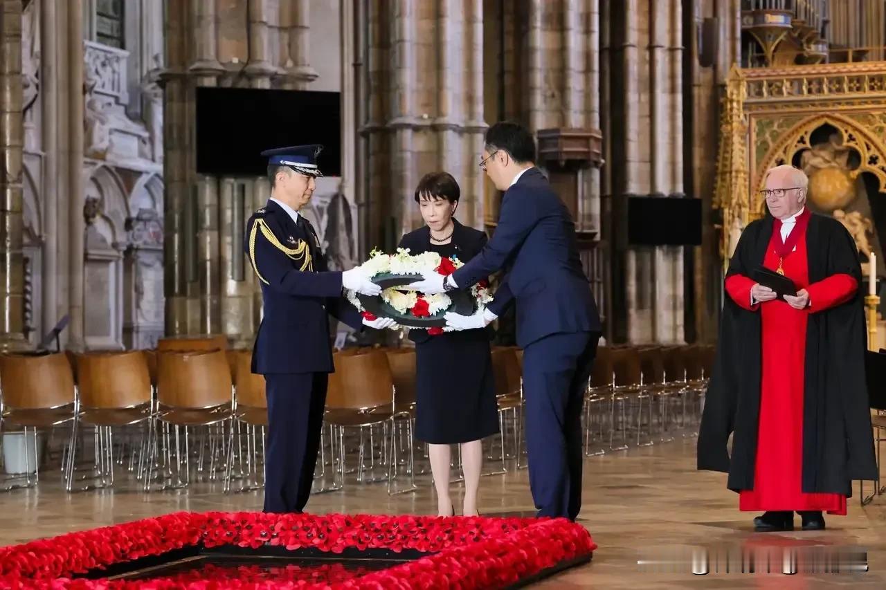 高市首相本来准备6月16日到法国参加G7首脑会议，但是高市还是提前3天赶到英国、