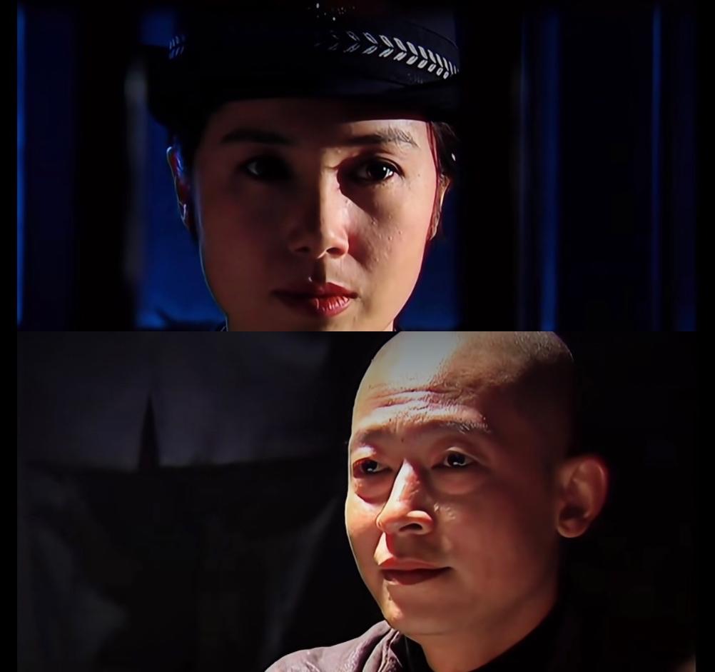 还有人记得这部剧吗？
警察卧底和大毒枭的爱恨纠缠。
人的感情就是这么说不清吧郭晓