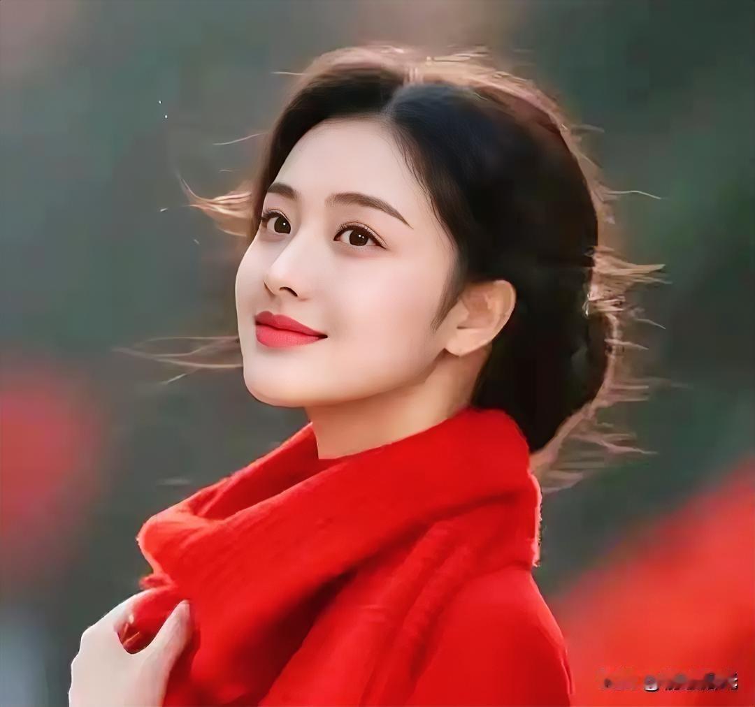 我人生最迷茫的时候是大学刚毕业那会。看着身边同学，有的考上了研究生开启新征程，有