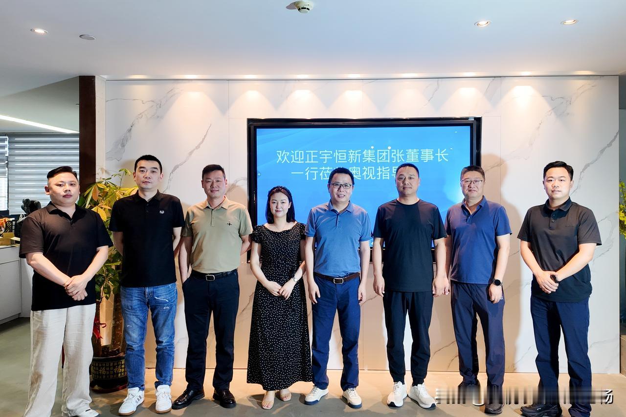 感谢正宇恒新集团张总莅临本次现场考察与工作指导！
正宇医疗深耕医疗净化领域，聚焦