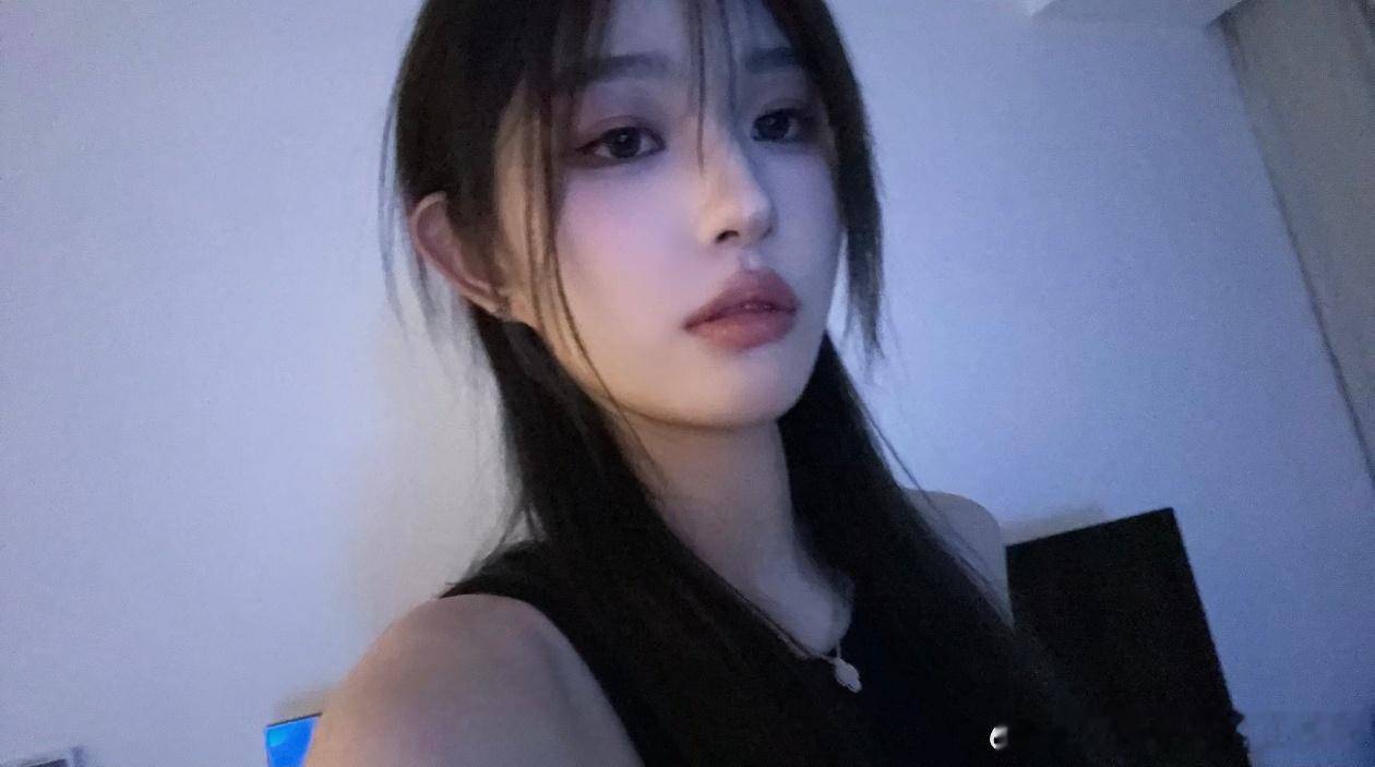 一个优雅的挑水人王奕2026午福临门奕马当先王奕0908出道九周年快乐 王奕❤️