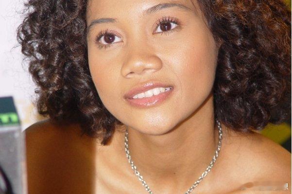 阿爆私密账号 比起流量喧嚣，更愿守护内心纯粹！无论是深耕族语音乐、四度斩获金曲奖