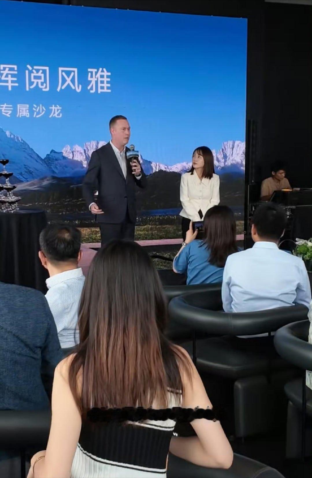 丽思卡尔顿是顶级奢华，非常著名的酒店品牌这次尊界S800进入这个圈层相信会在一段