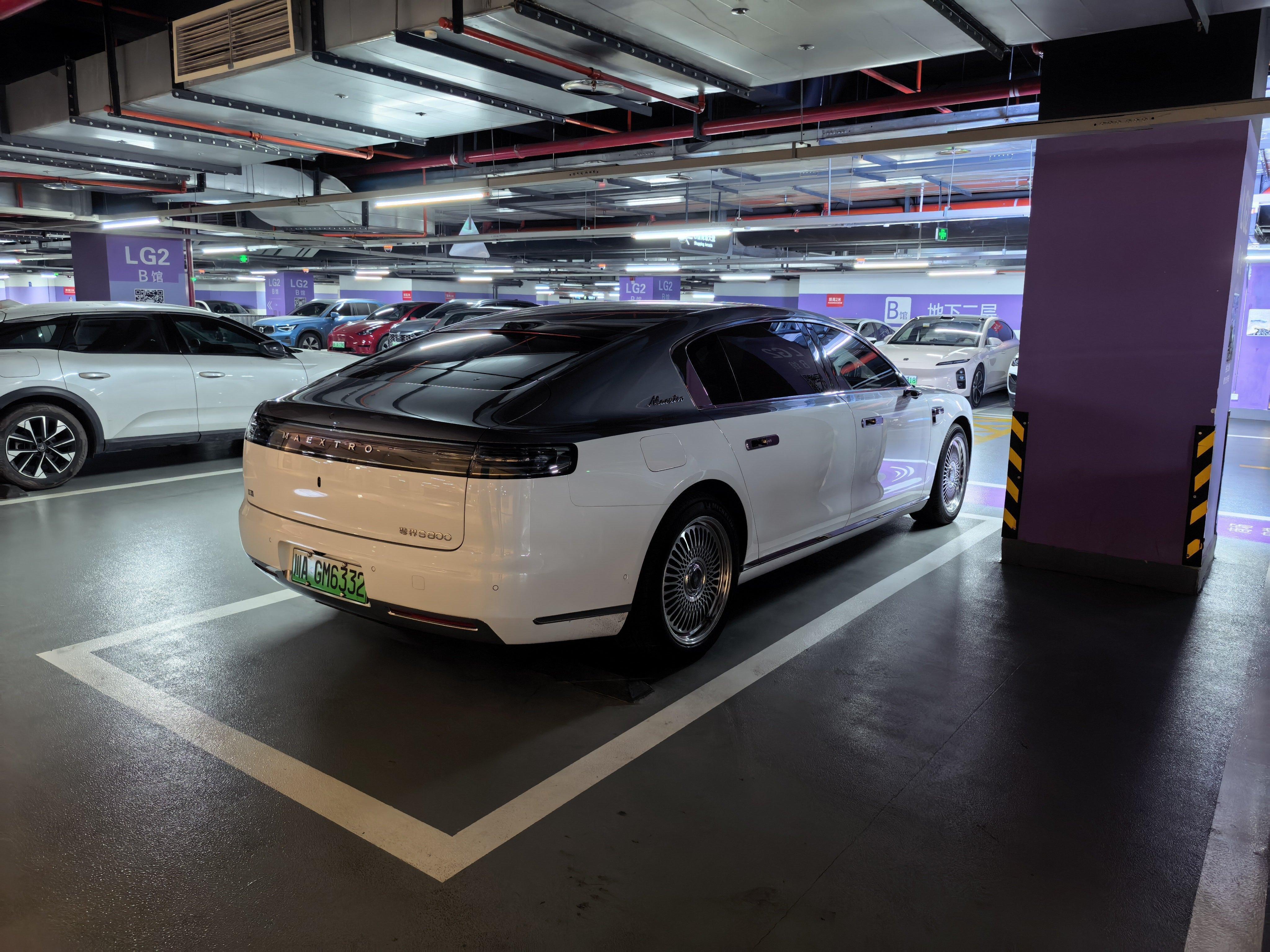 尊界S800是真好看呀，这轮毂和拼色太爱了 成都·万象城