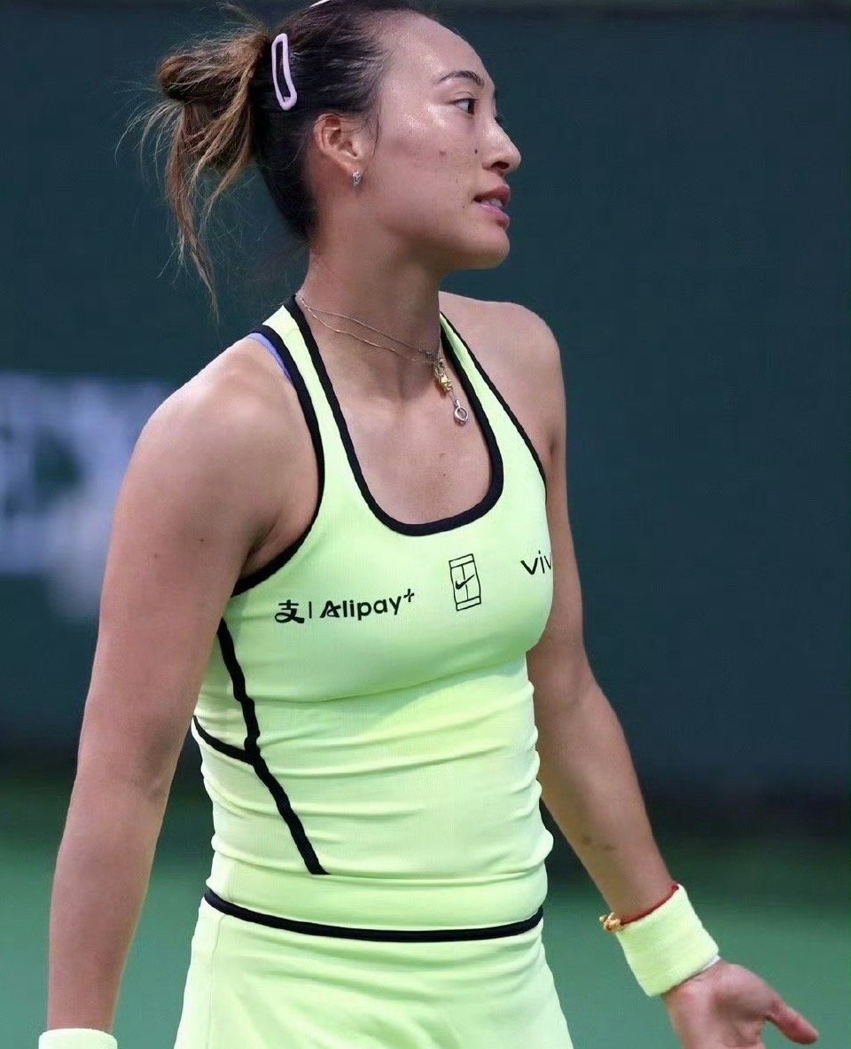 郑钦文回应一轮游已经很棒了，调整状态，继续努力！ 