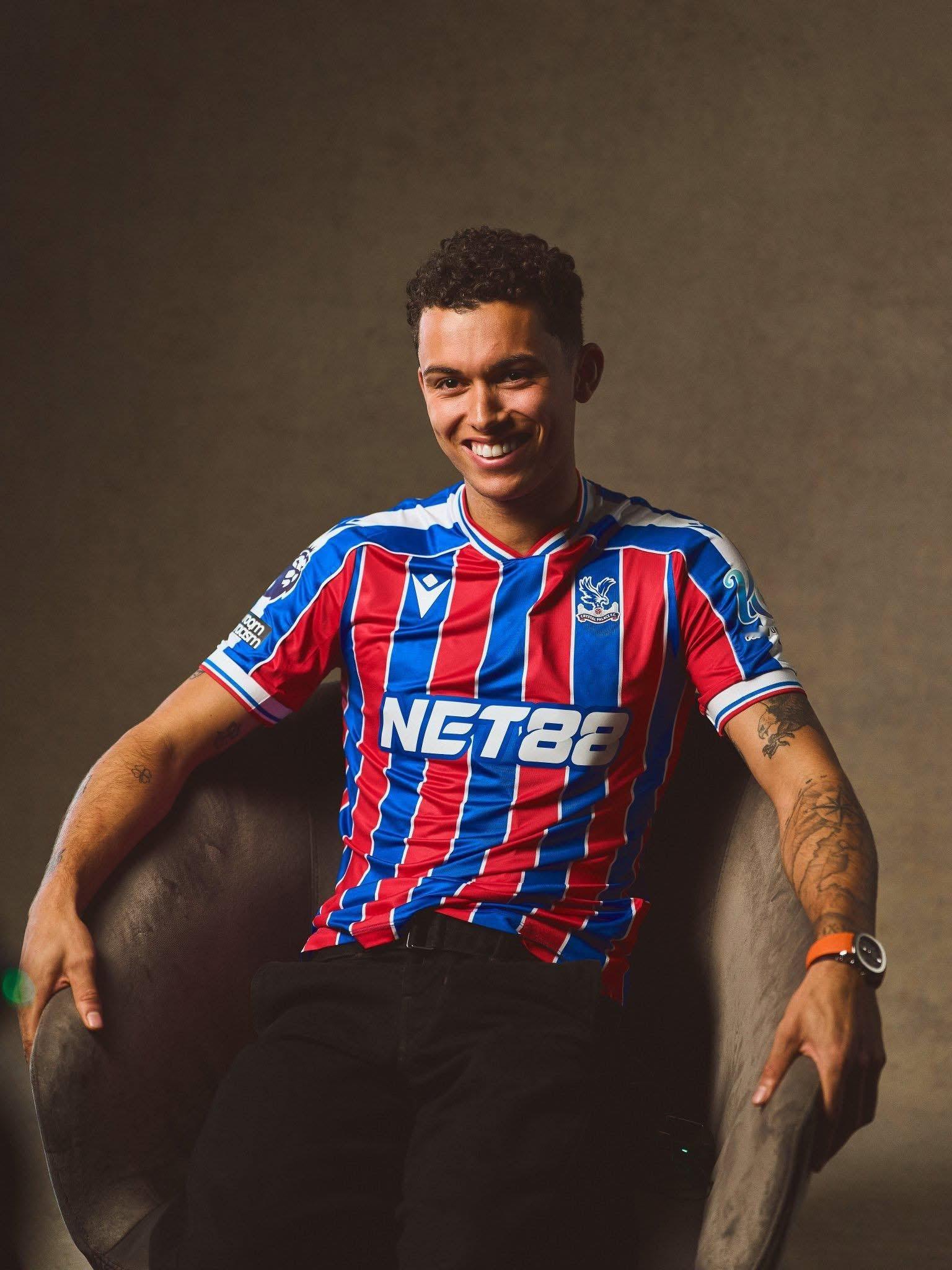 水晶宮官方宣布，從熱刺引入24歲威爾斯進攻球員賓倫莊遜，簽約四年半，據報導轉會費