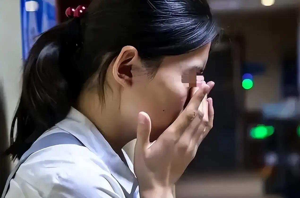 新疆，一女子2个月内先后给病重的哥哥转账15万，1年后，哥哥还是去世。女子要求侄