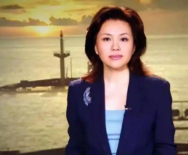 她曾是央视最美主持人，去世时年仅33岁，临终前被“折磨”了19天
 
 
 
主