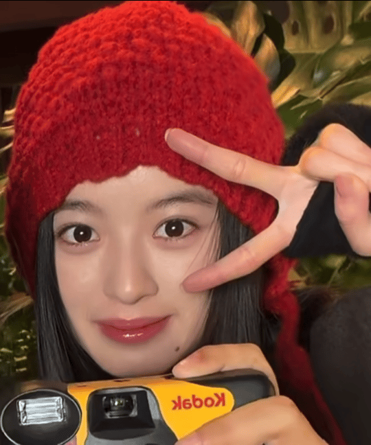 嗯 这个小红帽我抓走了 