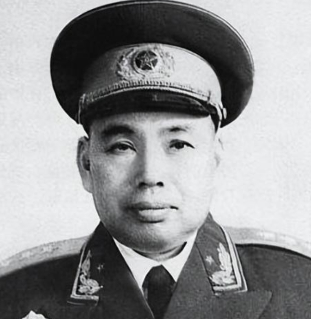 许世友一生性情刚烈、勇冠三军，战场上悍不畏死，可在1973年中央军委会议间隙，他