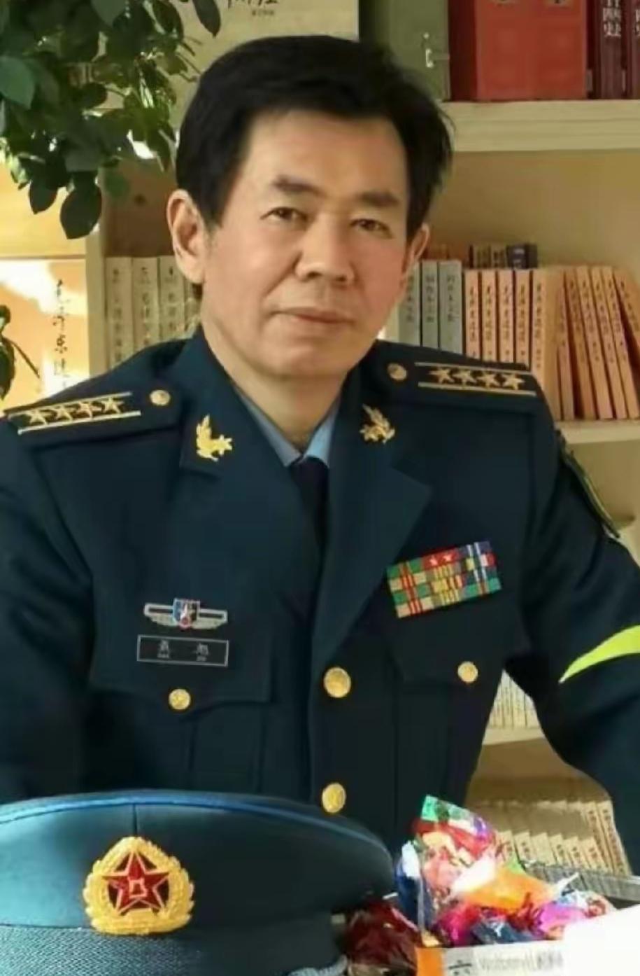 一语道破天机！

戴旭大校说，中国40年没打仗了，应该抓住现在反对势力挑衅时机打