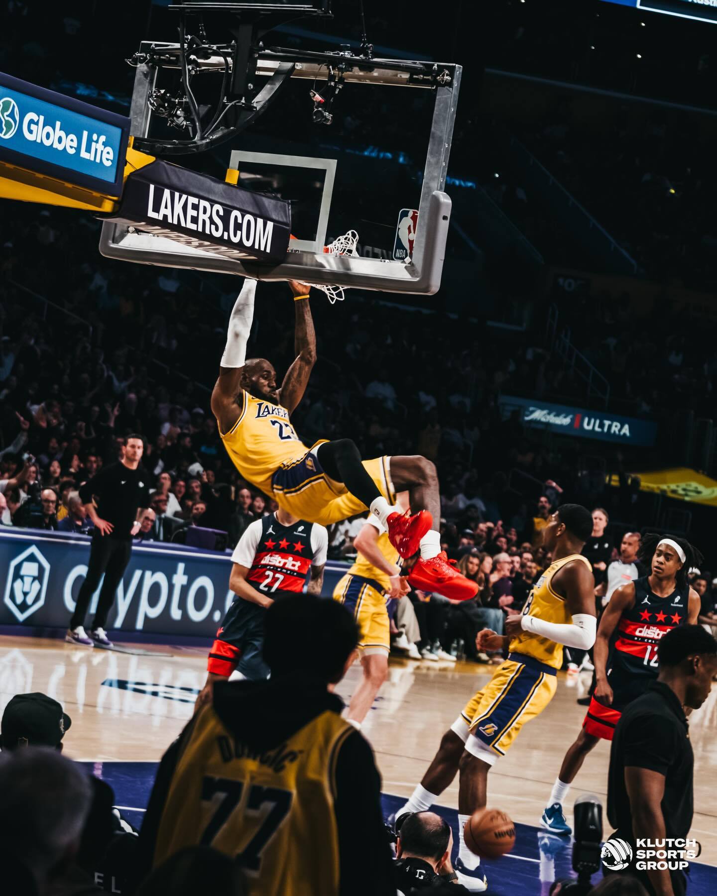 老詹ins：Just Enjoying The Moments 