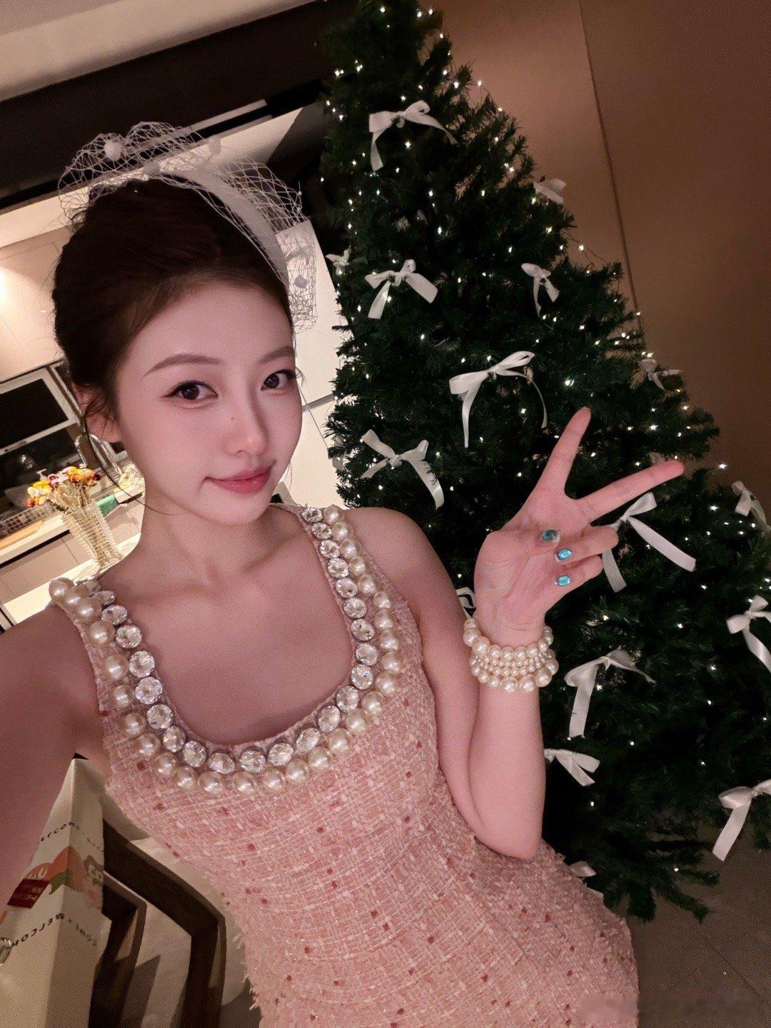 今年没打算过生日 但是也被朋友们想着 