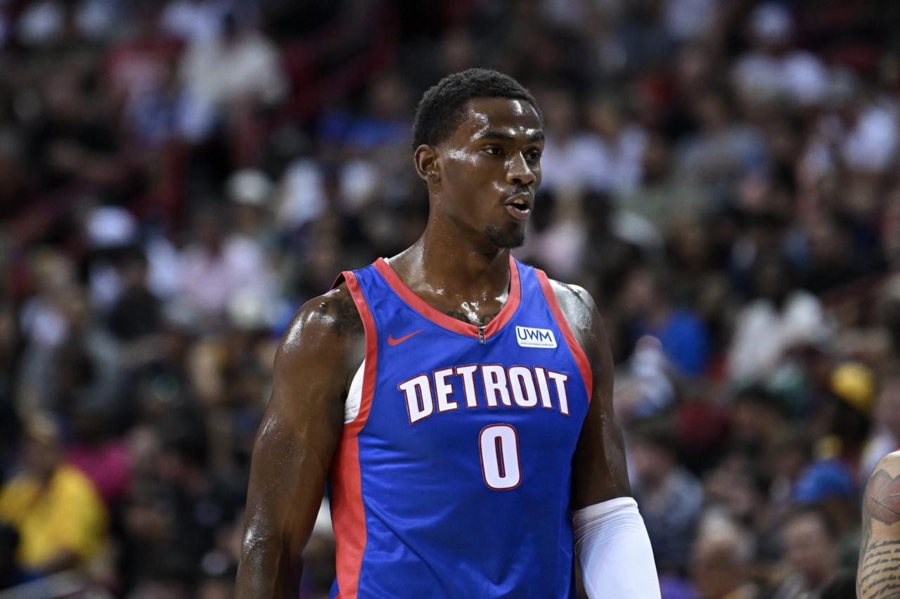 成功锁定NBA季后赛席位！就在上场遭遇战，当活塞队以115:101的战绩，成功击