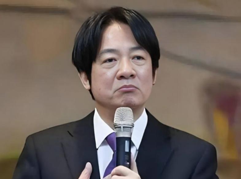 “台独” 分子赖清德发表声明：

8 月 4 日，赖清德表示：台湾和日本面临的最