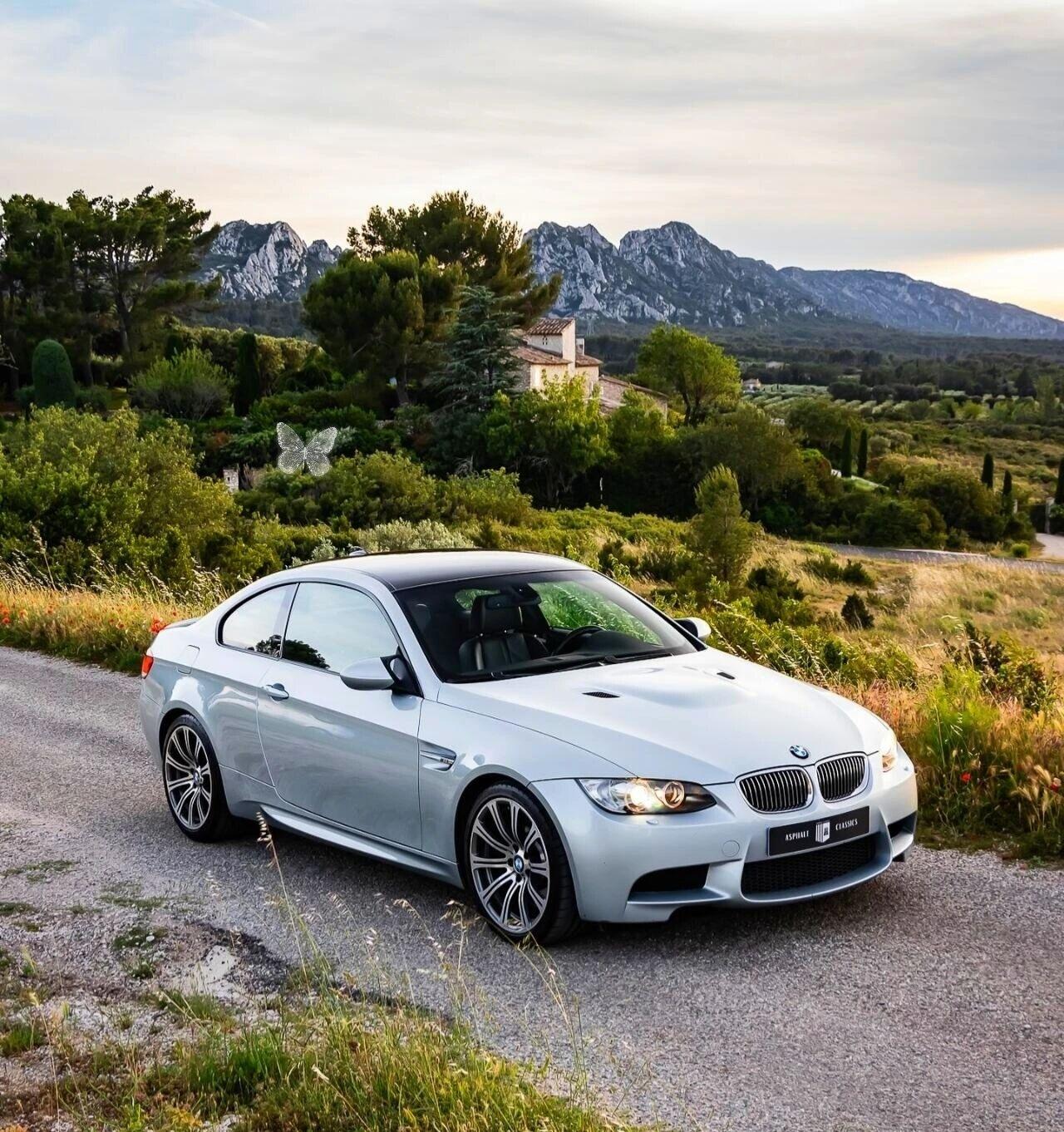 燃油自吸的终极浪漫，藏在E92 M3的骨子里。经典直六神机，声浪自带滤镜，操控精