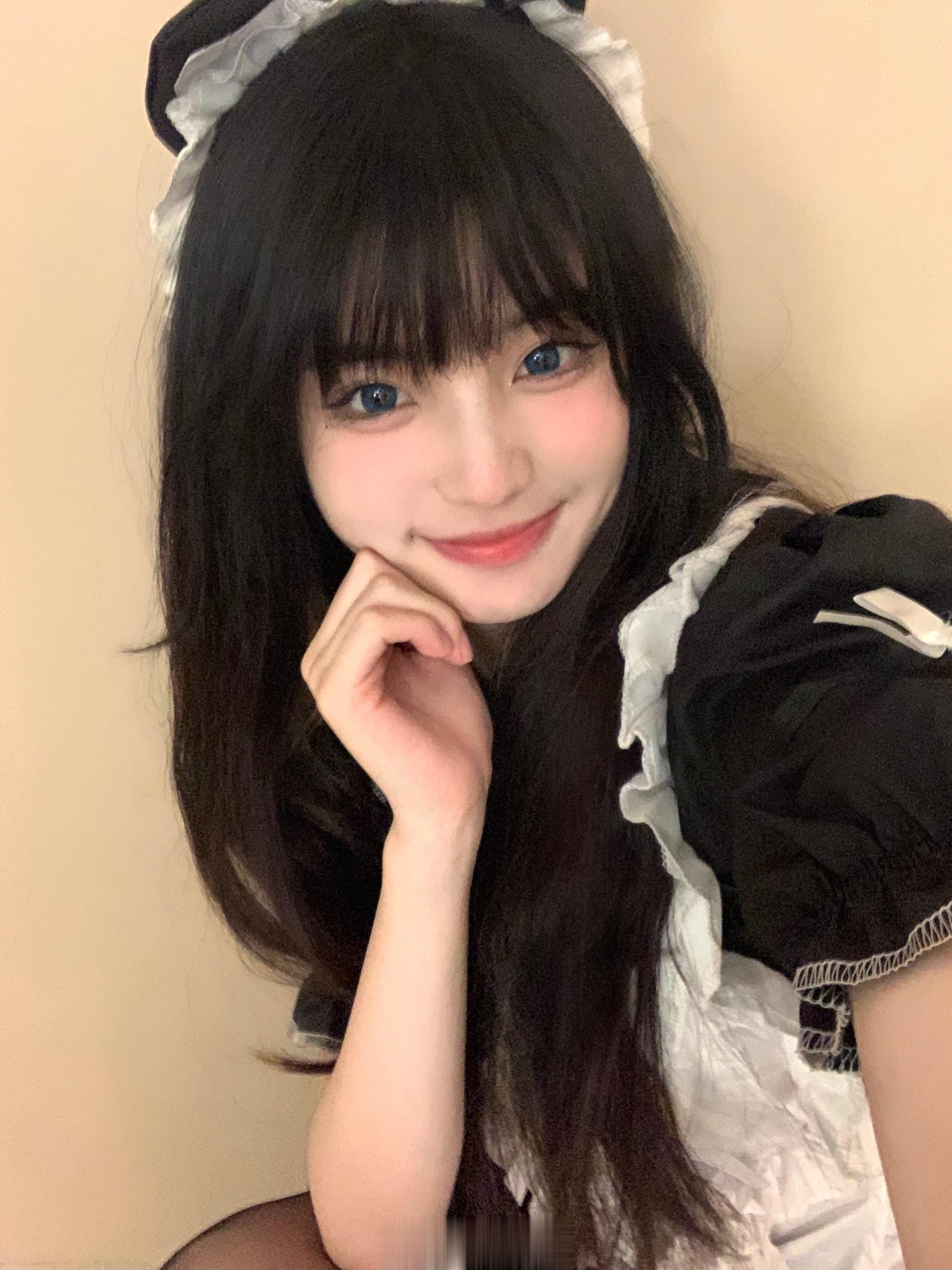猫猫女仆来也(｡･ω･｡) ​​​