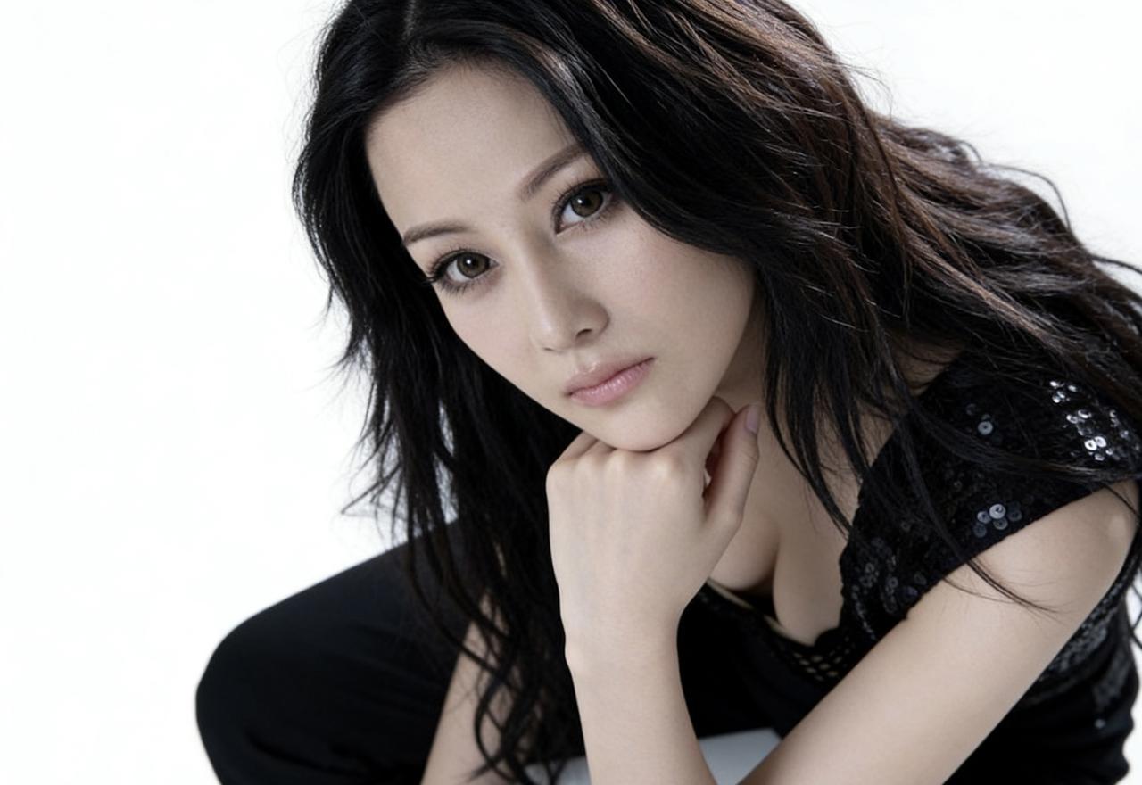 青春合集2️⃣2️⃣
女神张馨予