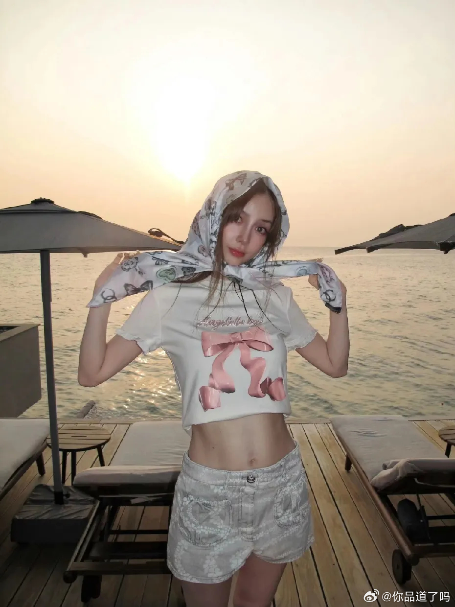 近期，“某顶流因拒绝签署风险协议，多年无法进组”的传闻在圈内引发热议，焦点也从艺