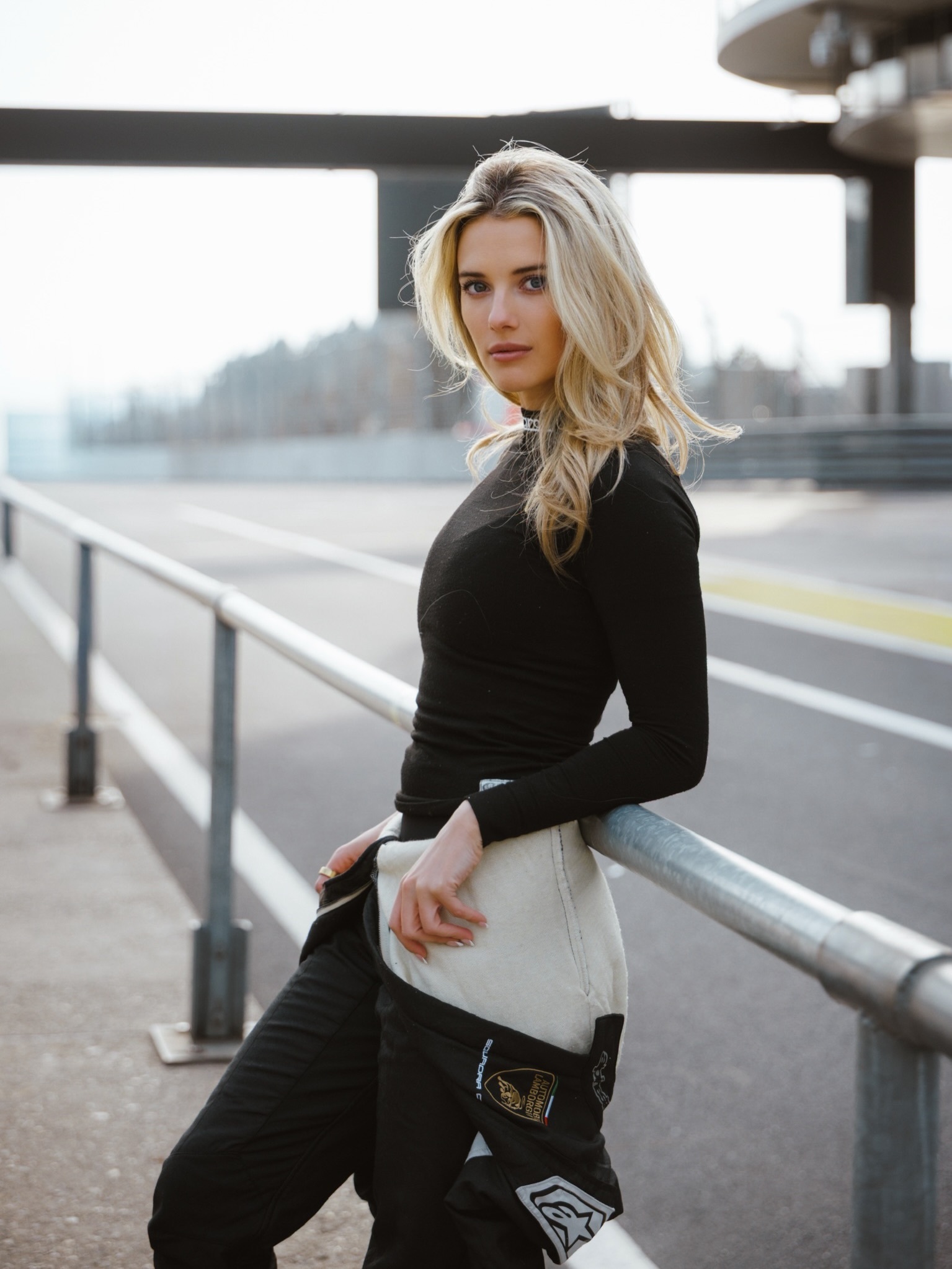 简美社  Lindsay Brewer 赛道风景 