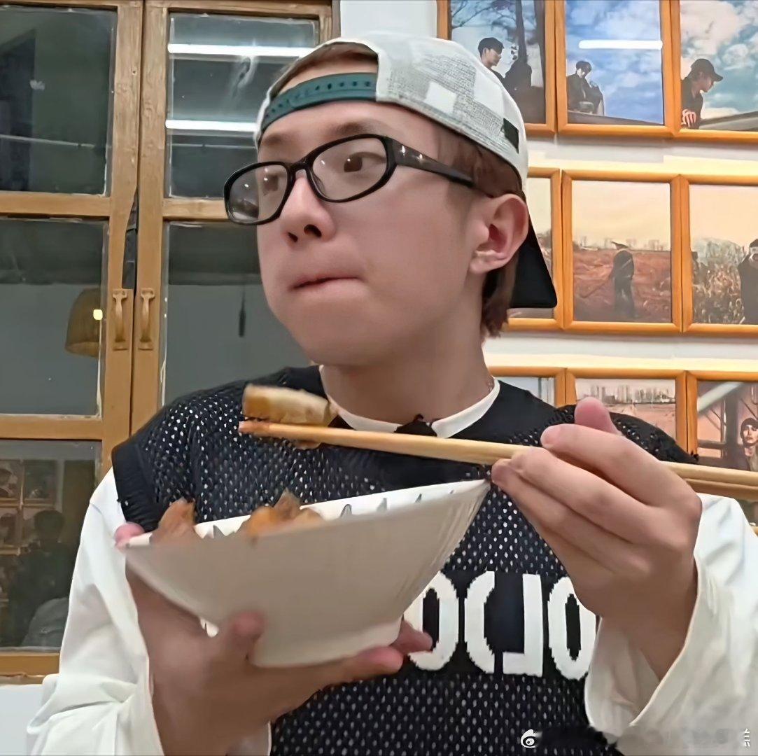 不玻璃心，帮我看看我家孩子能不能当童模在线等，挺急的[好运连连][好运连连][好
