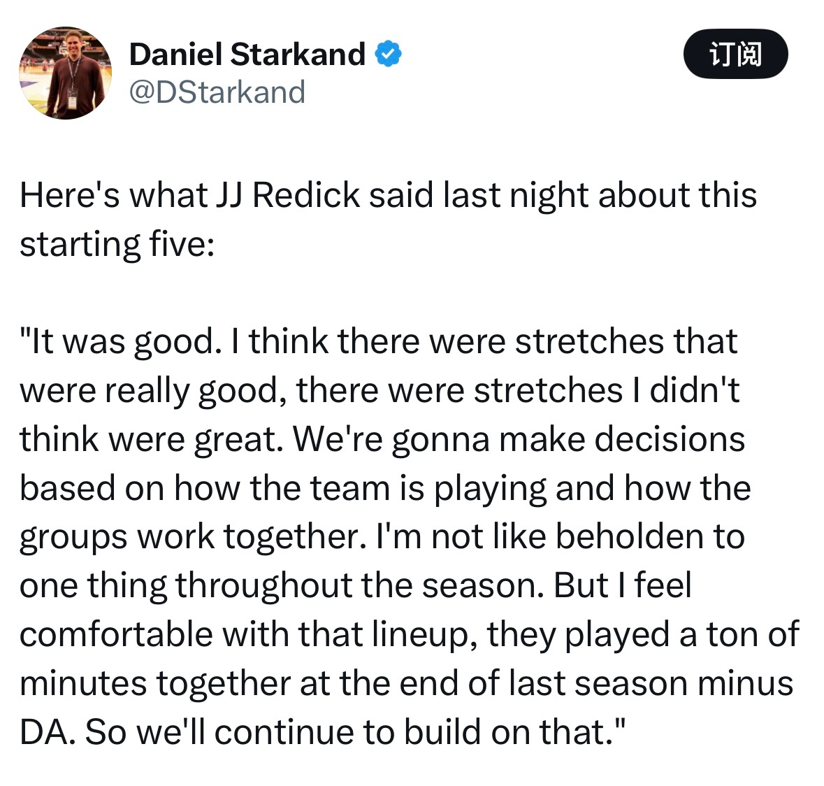 雷迪克昨日谈及湖人队的首发阵容时表示：这套阵容表现不错。我觉得有些时段打得非常出