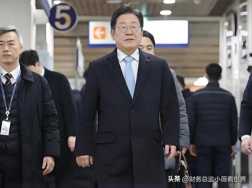 估计谁也没想到，李在明时代，韩日关系将更加友好。在婉拒了中方后，李在明顾不上去美