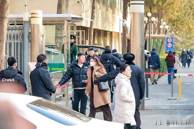 不仅在国内舞台大放异彩，魏牌高山的全球征程同样步履不停。自去年12月在泰国上市后