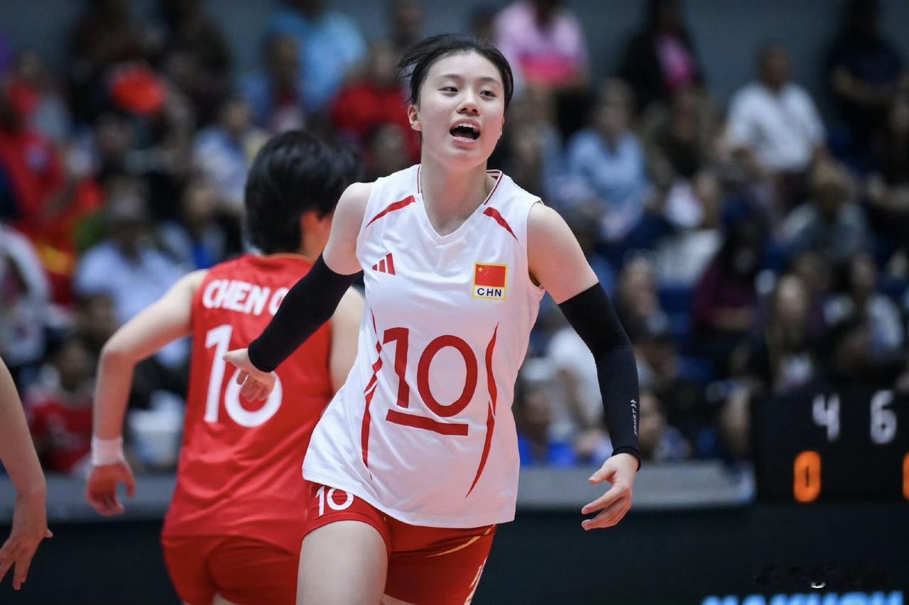 女排U18亚锦赛中国队卫冕成功

U18女排亚锦赛中国队3：0【25：23；25