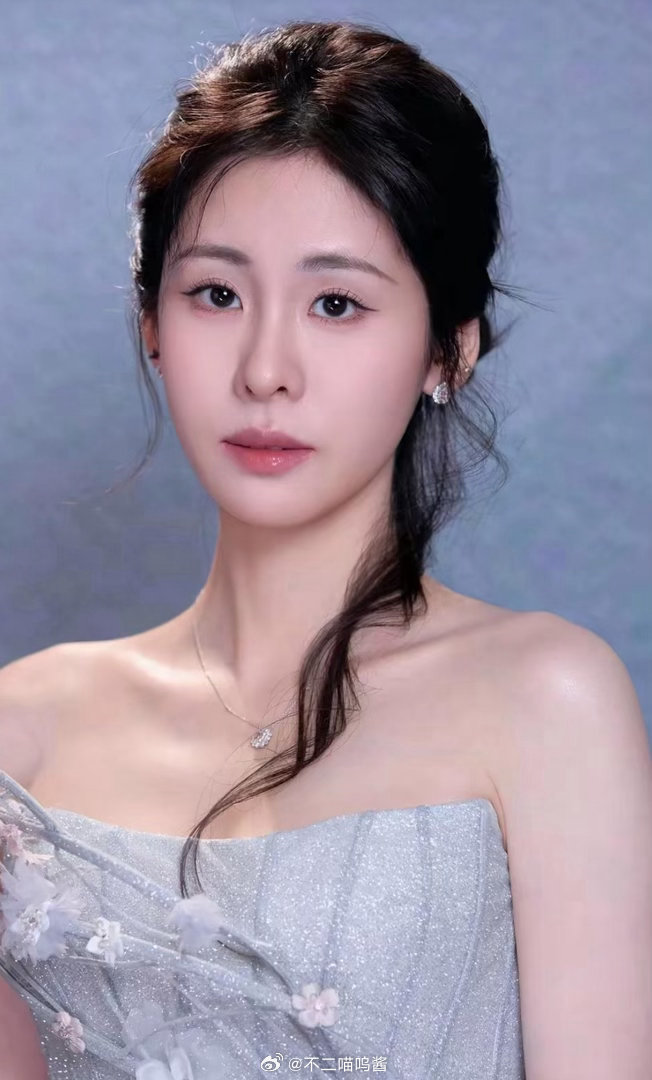 王赫野为了张碧晨充会员王赫野说张碧晨赛前心态真好细节里全是偏爱，王赫野专门充会员