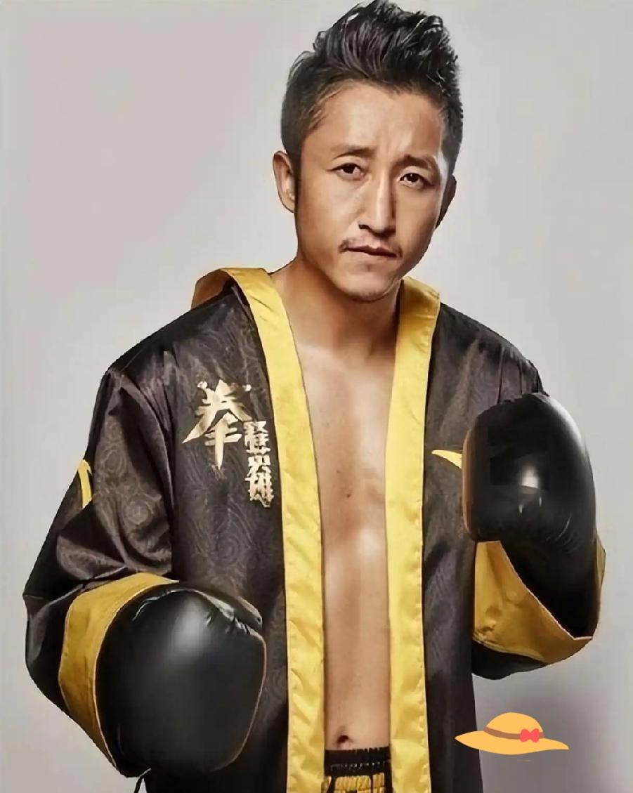 邹市明夫妇7年亏损超2亿。拿过奥运会、‌世界拳击锦标赛冠军，曾经的拳王如今欲哭无