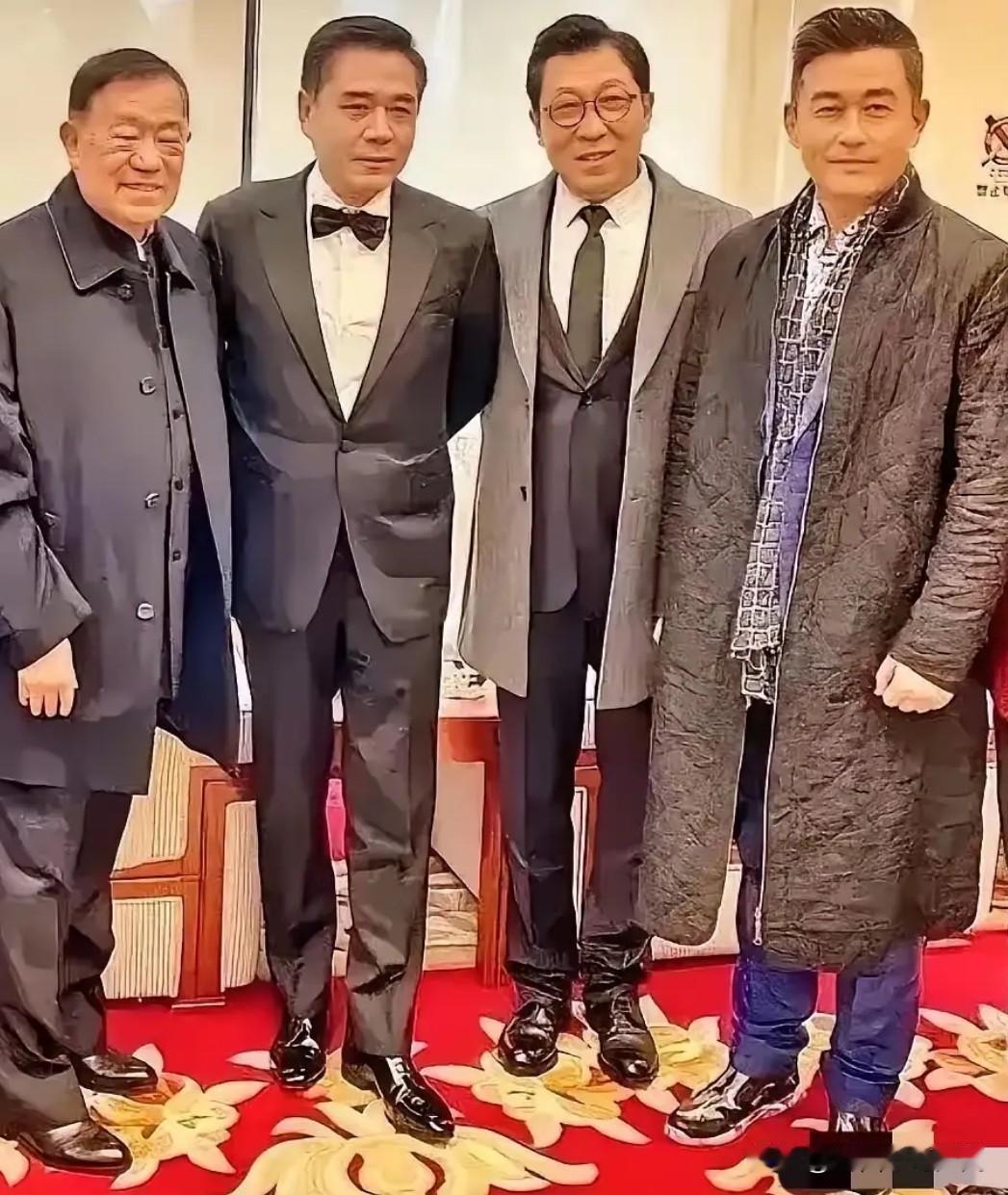 这四位都是国内公认的实力派老戏骨，常出演现实题材、反腐、年代、历史类影视剧，这张