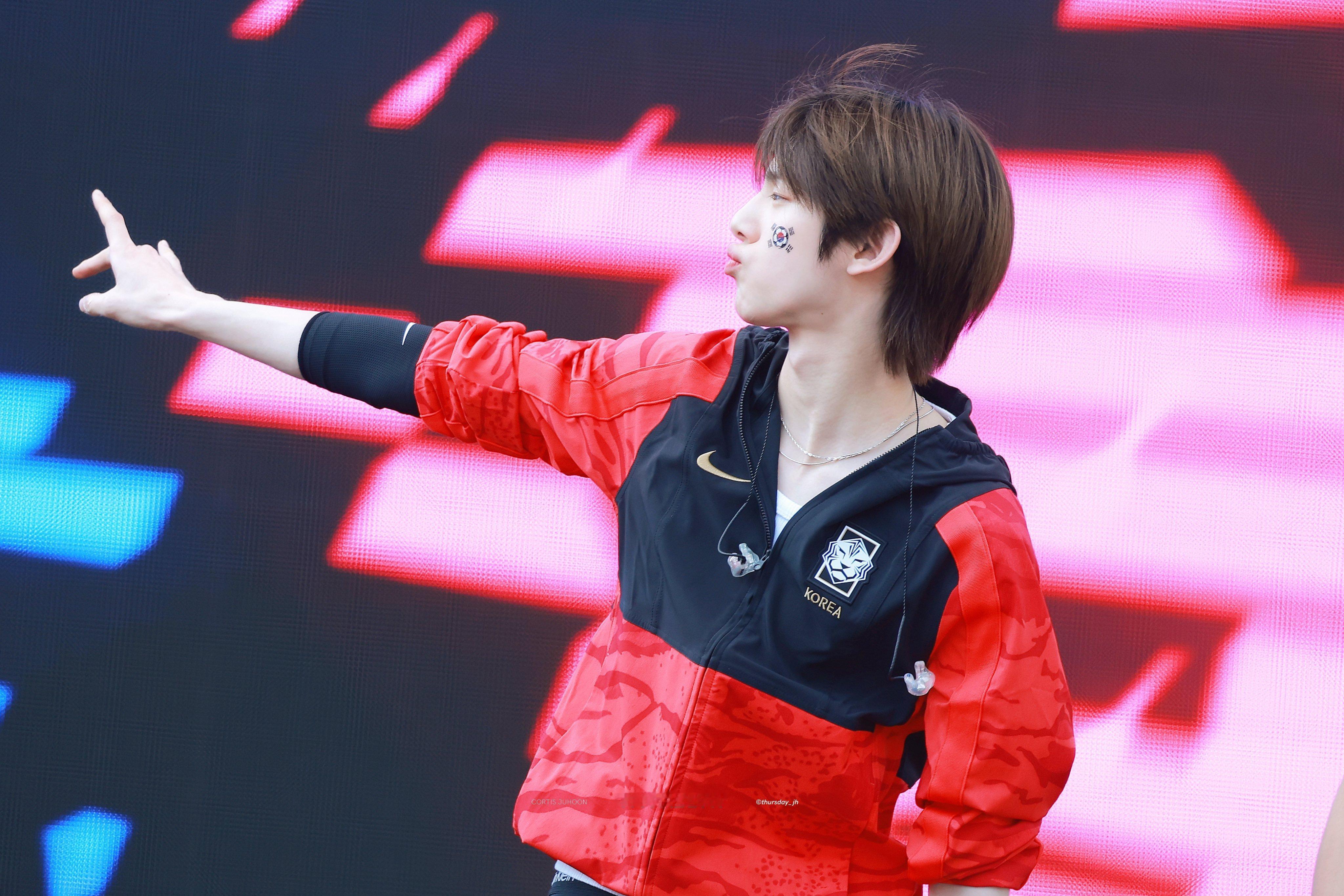 260612 KT光化门jjubaby👅/thursday_jh 