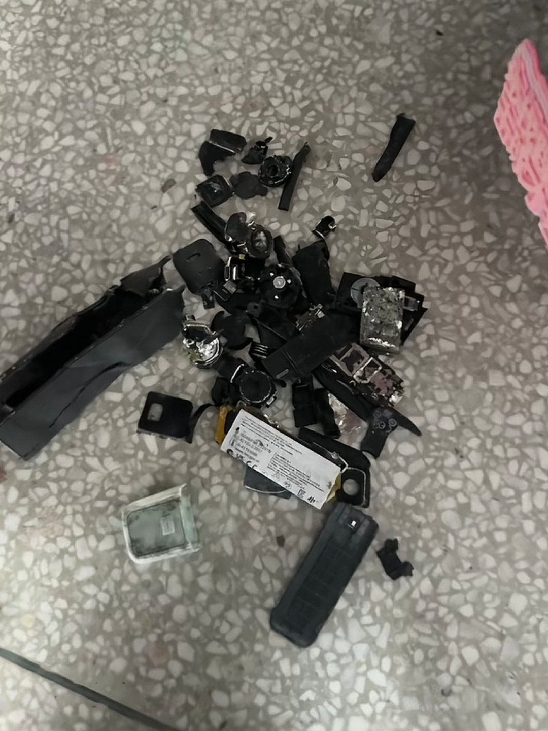 买了随心换不坏成这样都觉得亏这下真的变成 P o c k e t 3 了大疆 P