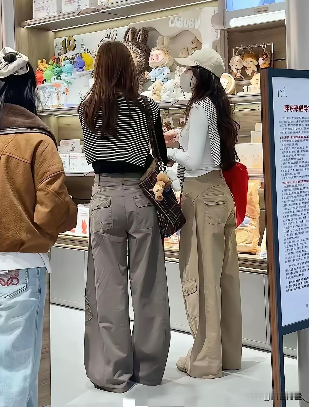 满大街的阔腿裤，这种裤子的优点是什么？