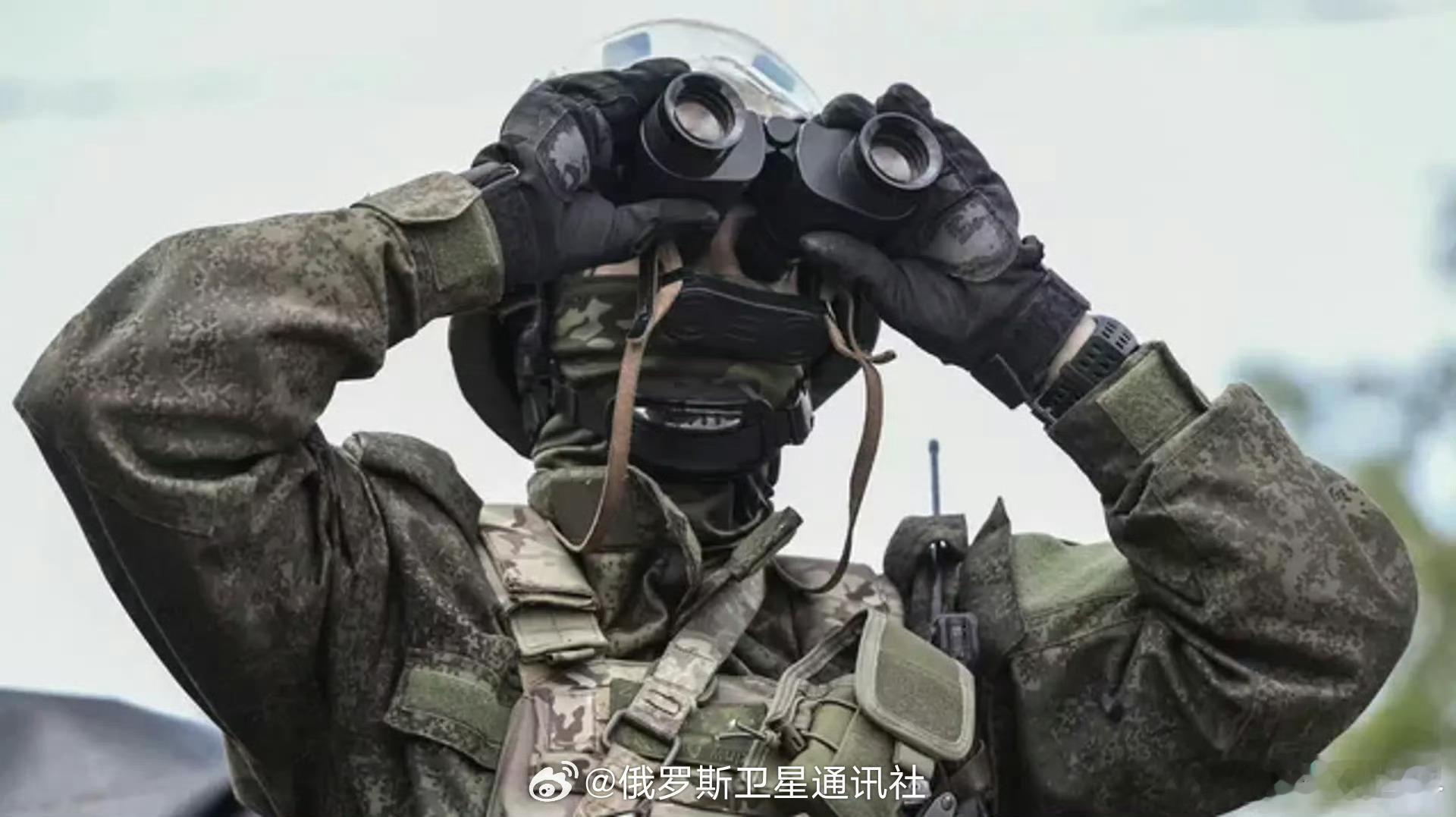 【俄国防部：俄防空系统夜间在俄上空摧毁306架乌克兰无人机】俄罗斯国防部向记者表