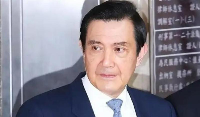 马英九的讲话完全被推翻了！5月25日，马英九基金会执行长戴遐龄表示，马英九亲自打