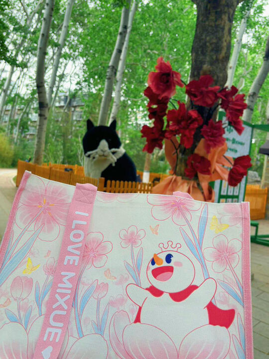 济南的夏天，和雪王才是zui配的！！