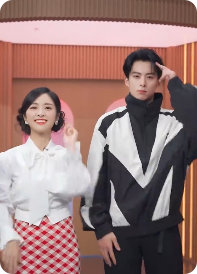 棣月系：现偶天花板配置！王鹤棣沈月 hi6 cha pretty，甜妹配捣蛋鬼，