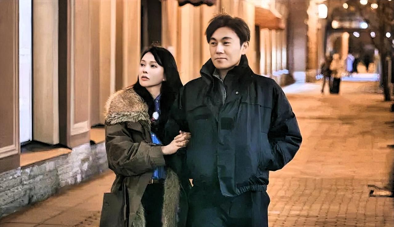 伊能静第五次拒了妻旅，秦昊说：去吧！她去了。

前两期两人都病恹恹的。秦昊刚杀青