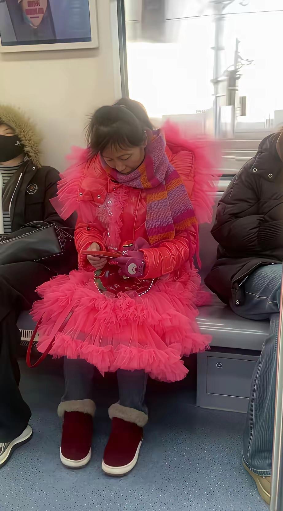 热大姨太卡哇伊了吧