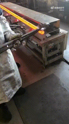 你一定没见过弹簧的制作过程吧，超解压你们见过那种