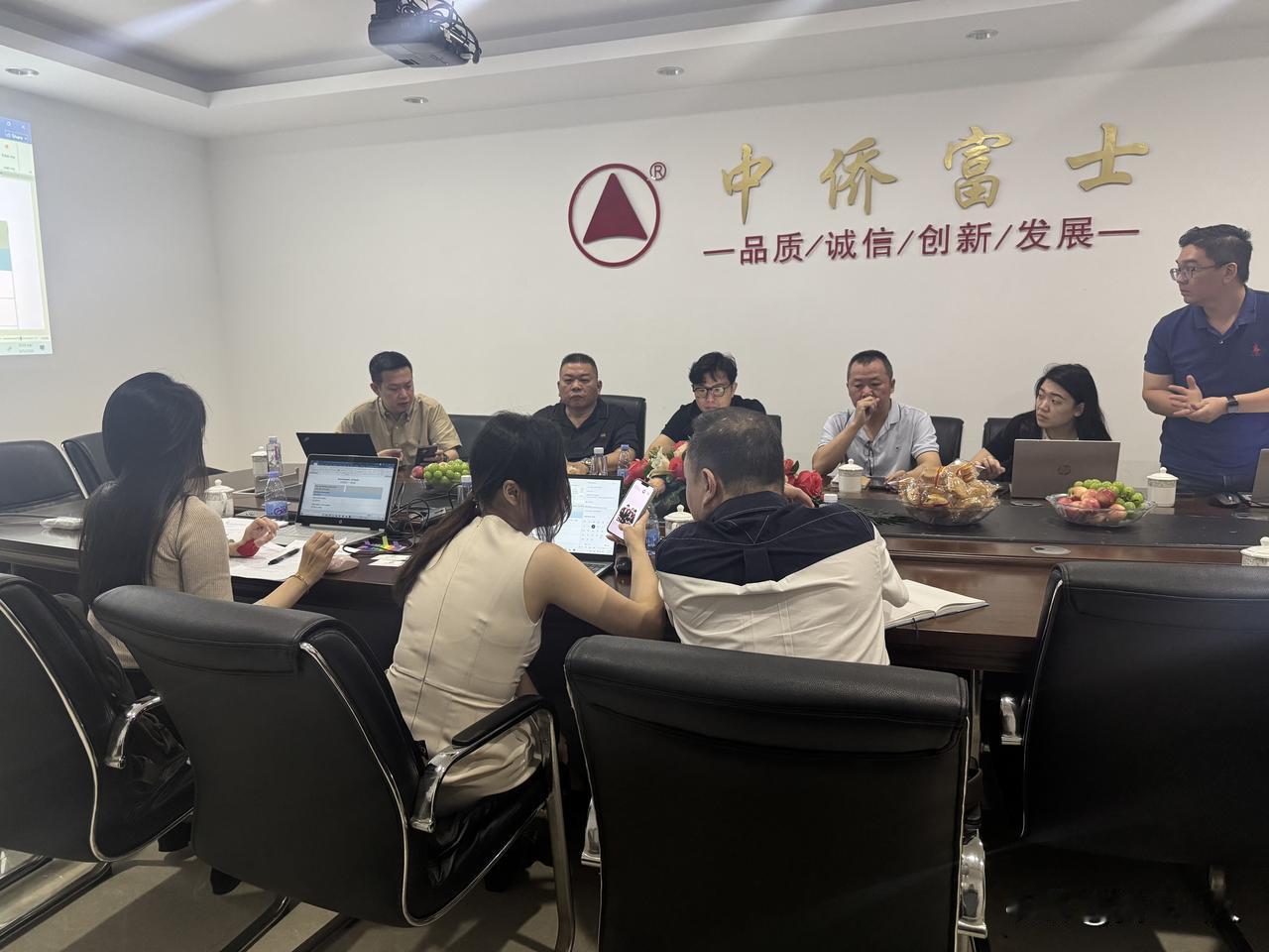 海外合作伙伴来访！马来西亚代理商上市尽调团队莅临中侨富士电梯

祝贺马来西亚合作