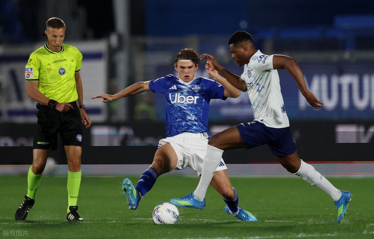 科莫3比4国际米兰让二追四！国际米兰客场4-3逆转击败科莫！此役，大图拉姆、邓弗