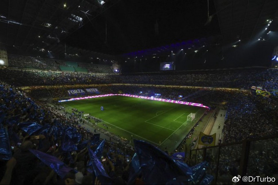 ️马洛塔：感谢所有球迷一直以来的支持和热情 昨天整个球场都沸腾着蓝黑军团的激情 