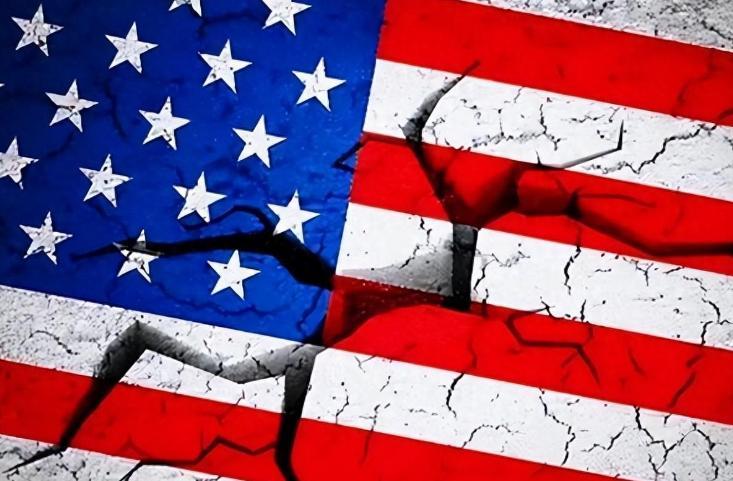 全世界谁最不希望美国垮掉？答案很意外，其实就是中国，因为美国一旦垮掉，全世界就得