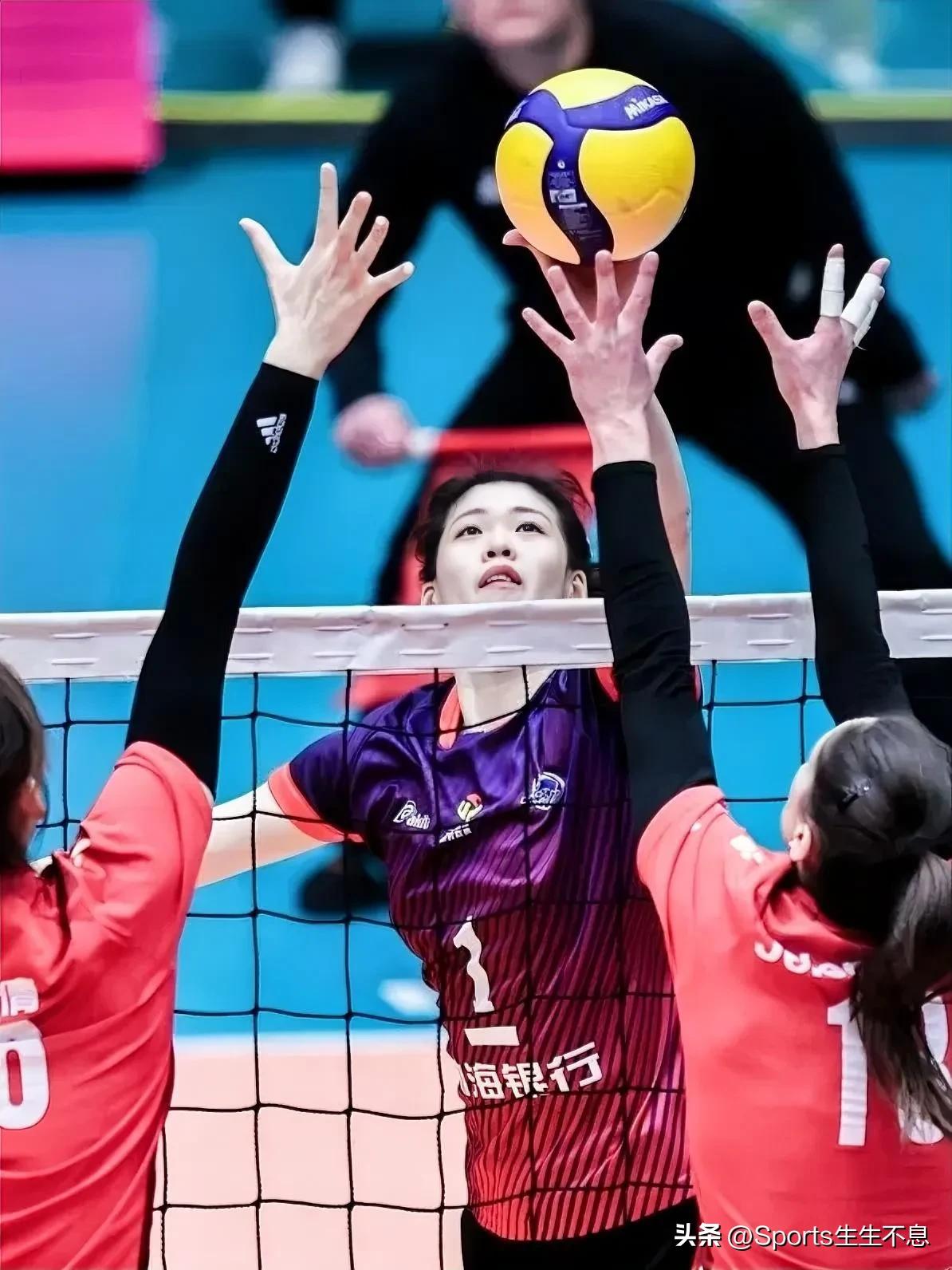 李盈莹独木难支，天津渤海银行女排遭遇三连败。
11月5日，2024～2025中国