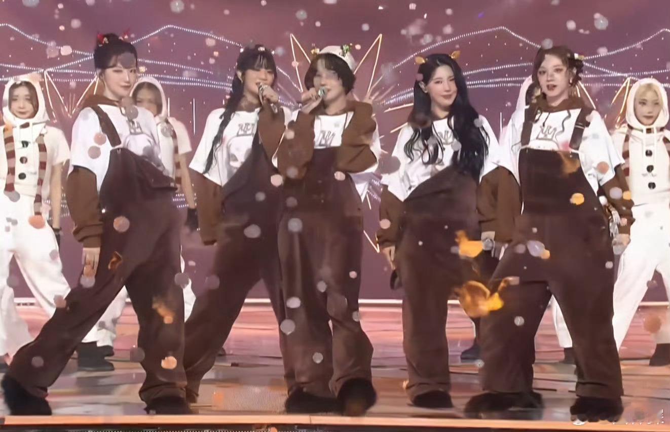 gidle小麋鹿造型  可爱的女孩子们🦌🎄 