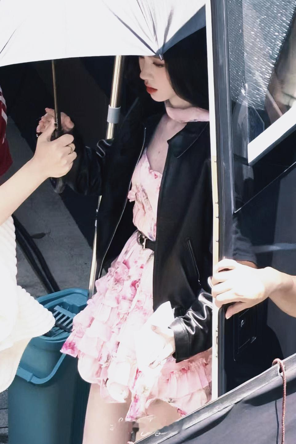 鞠婧祎[超话]鞠婧祎苏绿夏 𝑴𝒚 𝒇𝒂𝒗𝒐𝒓𝒊𝒕𝒆 𝒈𝒊