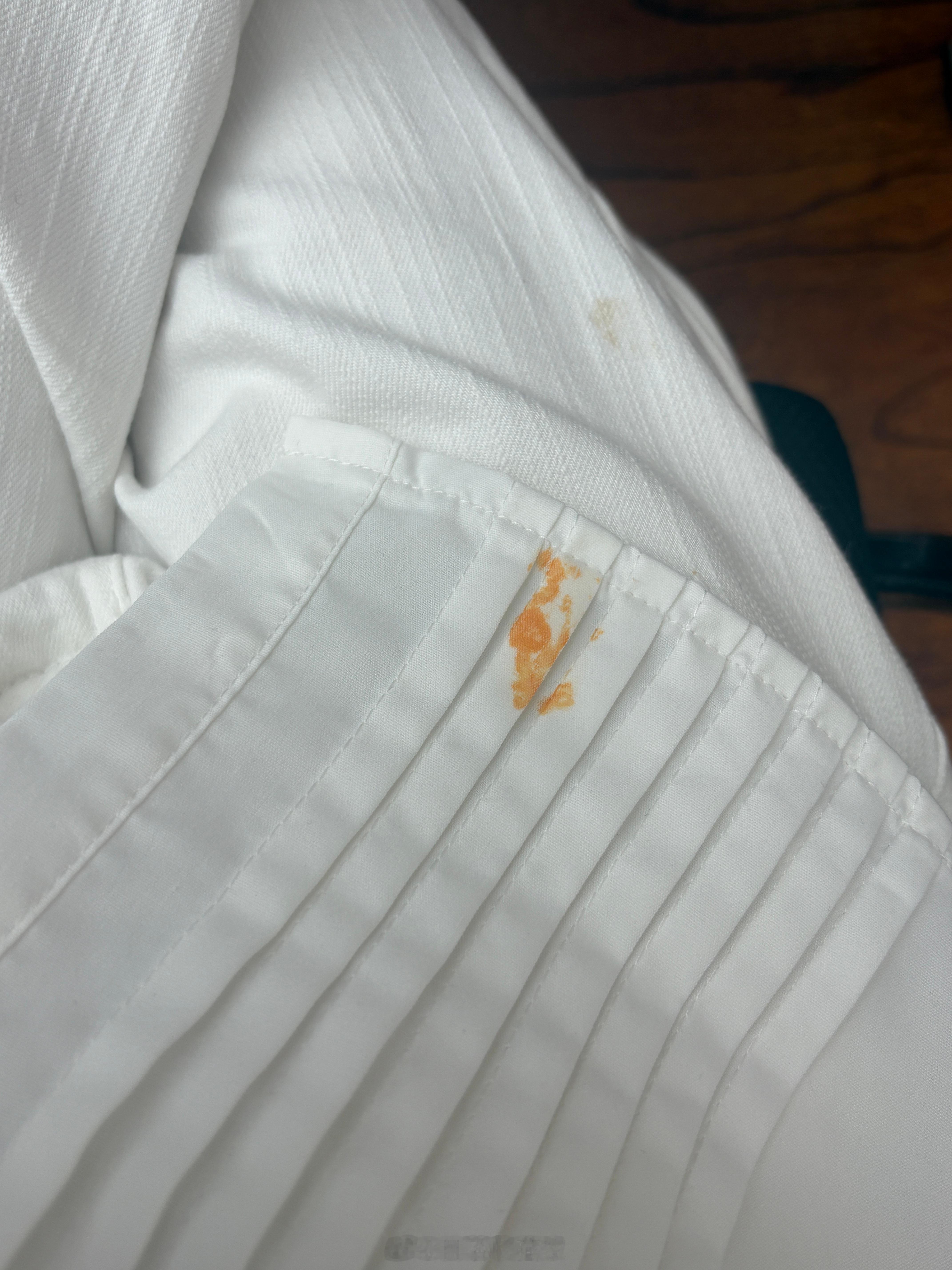 我不知道 一穿白衣服就这样 